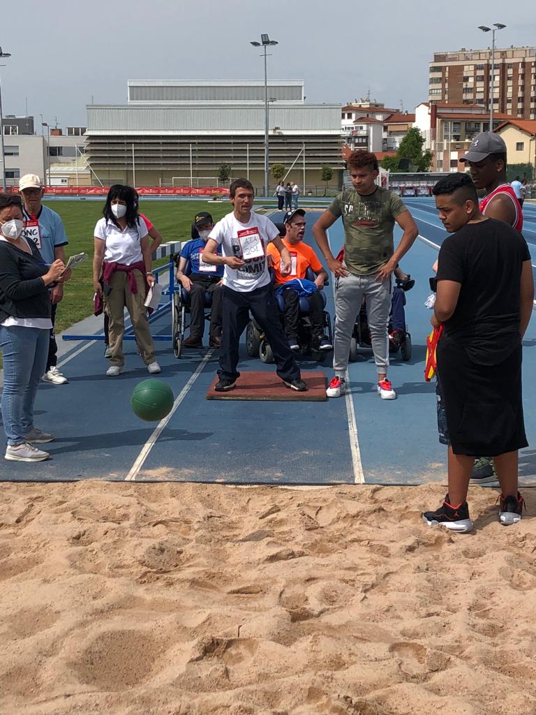 Resultados de los Juegos Navarros de Atletismo celebrados el 12 de mayo